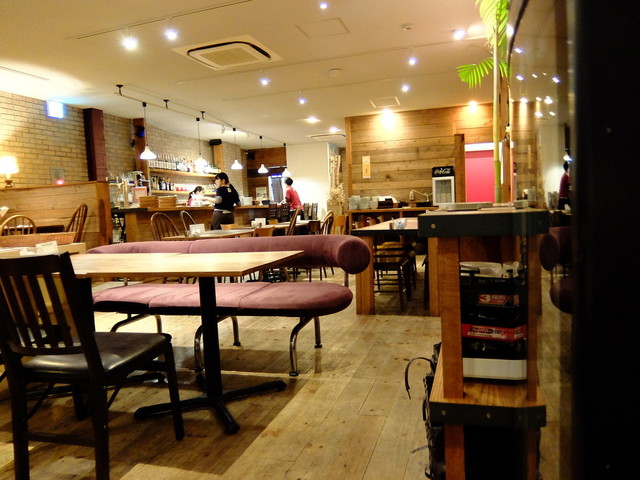 Gru cafe & restaurant 